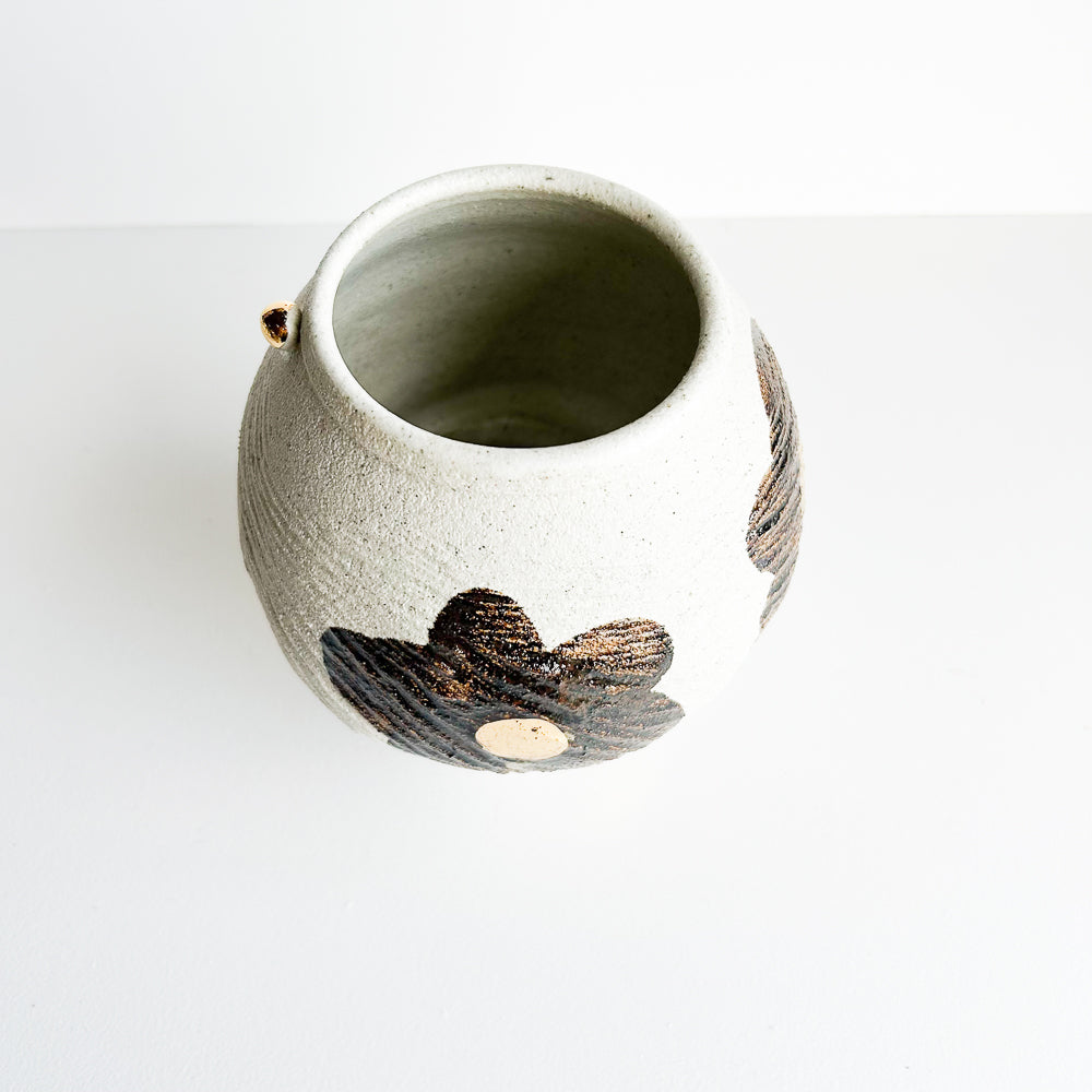 Sea amphora vase