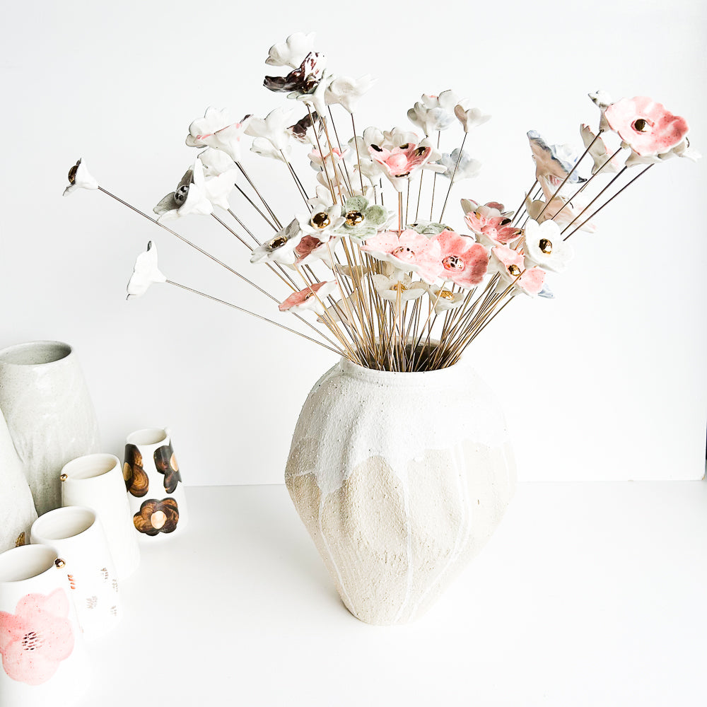 Large sand vase and salt pod