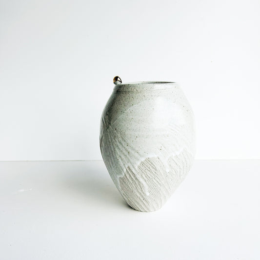 Wave amphora vase