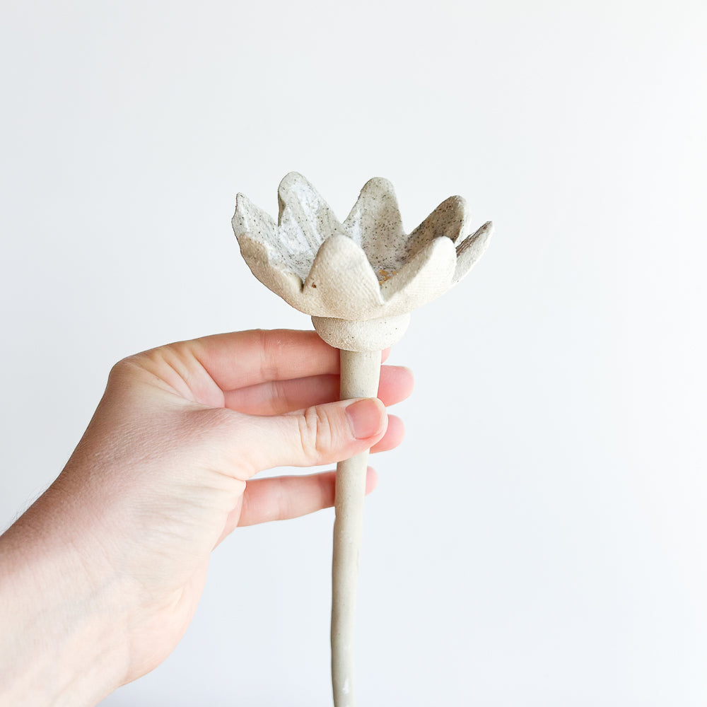 Single Flower Bee Bowl small