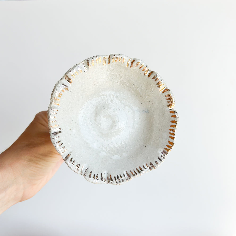 Single Flower Bee Bowl