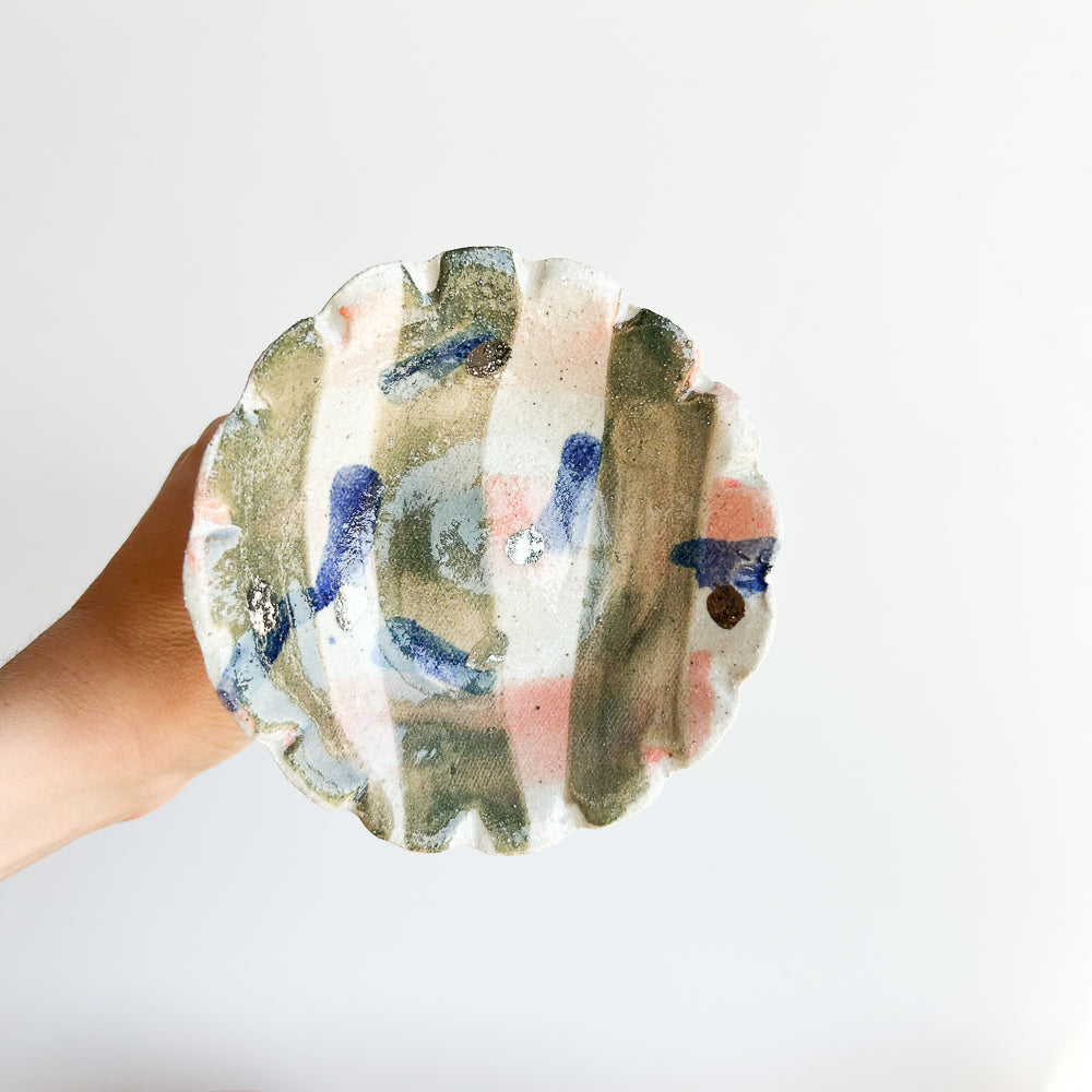 Single Flower Bee Bowl
