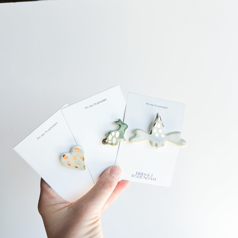 Porcelain pin set of 3