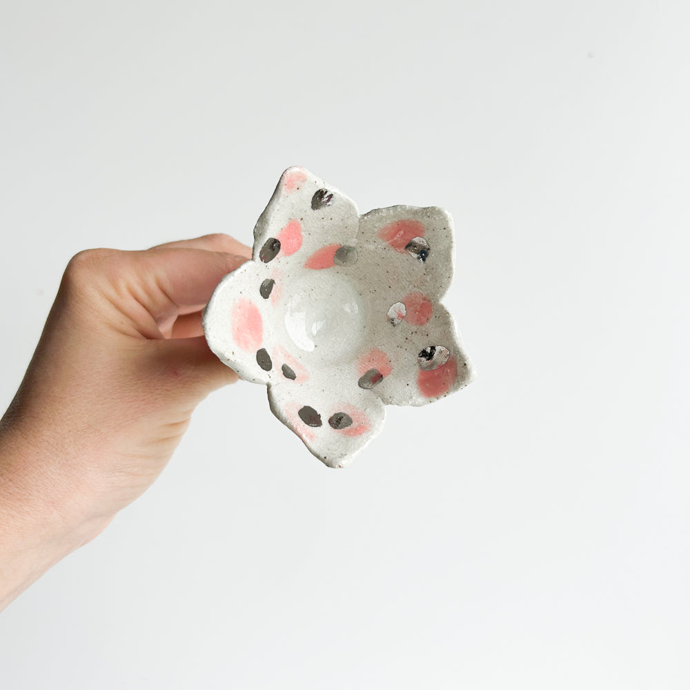 Single Flower Bee Bowl small