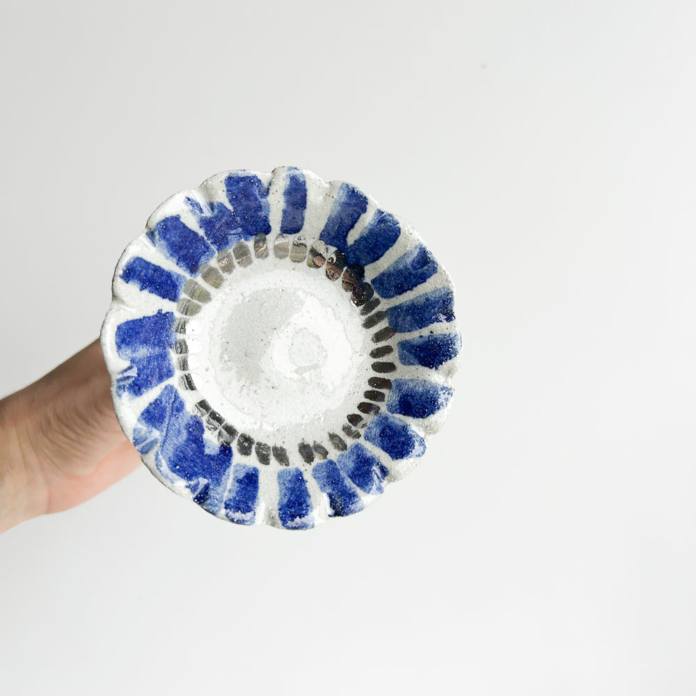 Single Flower Bee Bowl