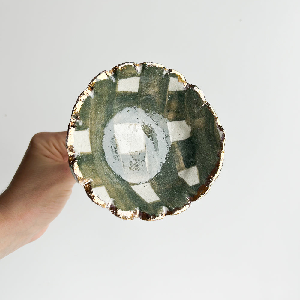 Single Flower Bee Bowl