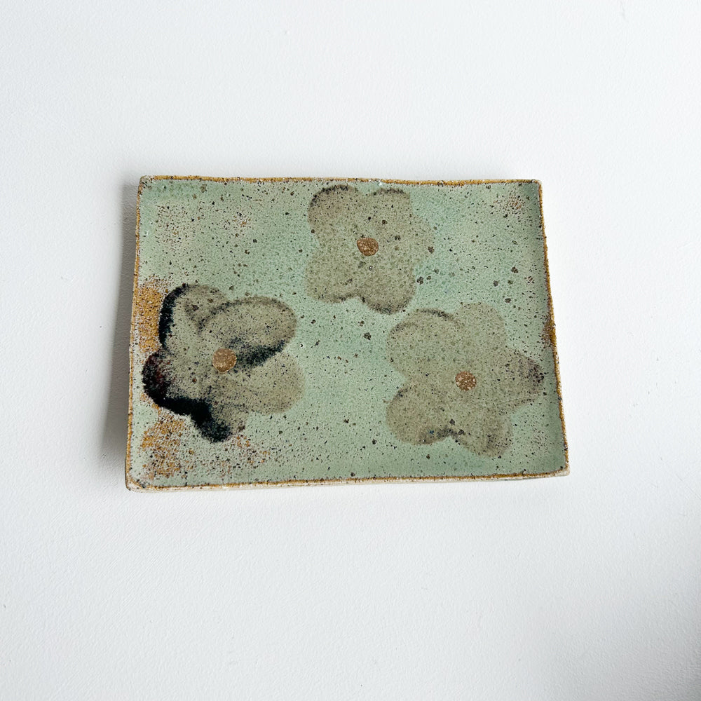 Cake plate