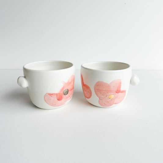 Colourful cup set