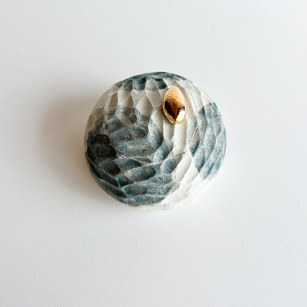 Lidded Salt Pod large Flat base