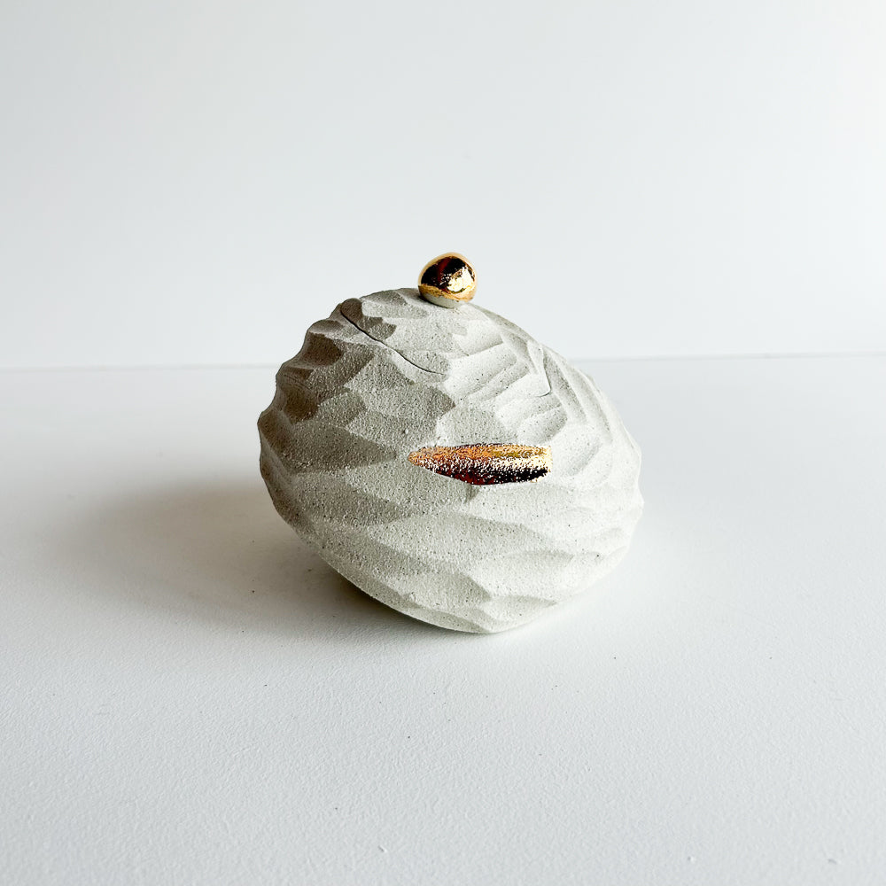 Lidded Salt Pod large Tilted