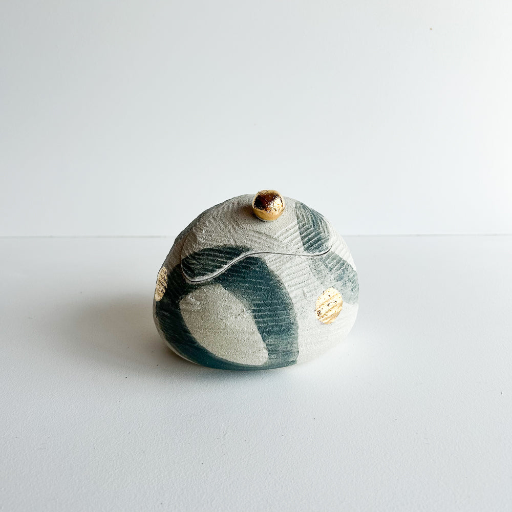 Lidded Salt Pod large Tilted
