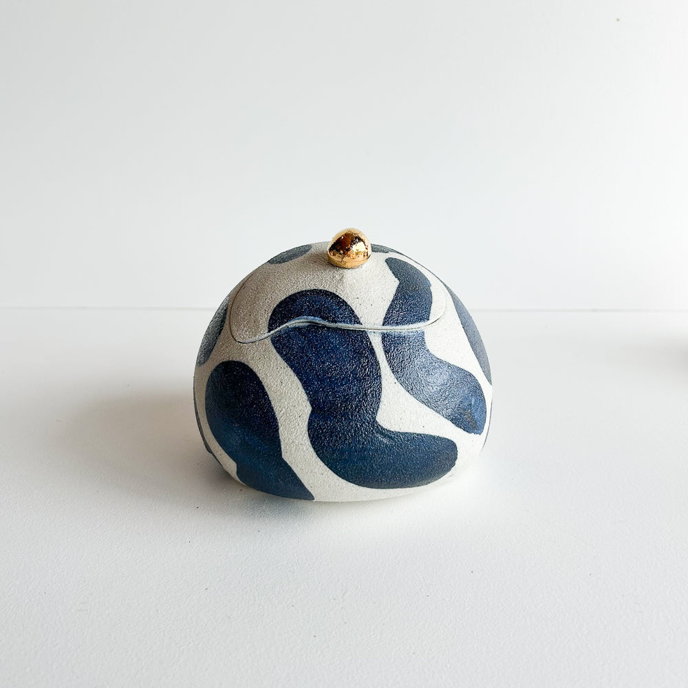 Lidded Salt Pod large Tilted