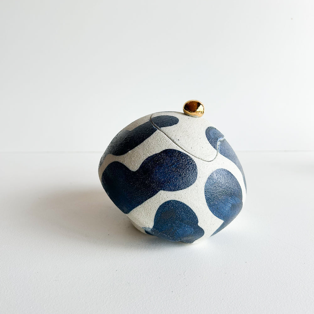 Lidded Salt Pod large Tilted