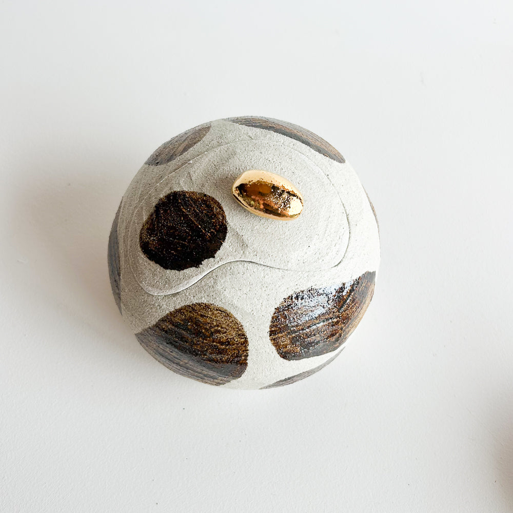 Lidded Salt Pod large Tilted