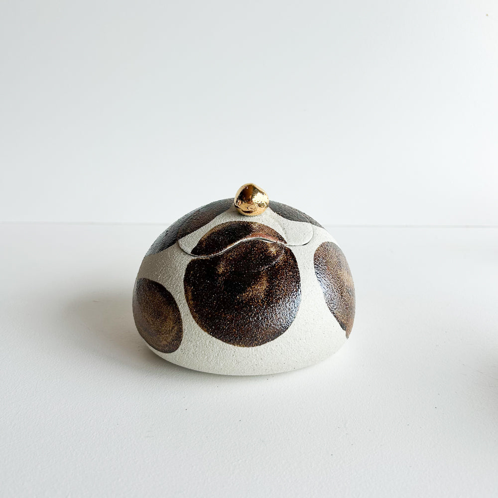 Lidded Salt Pod large Tilted