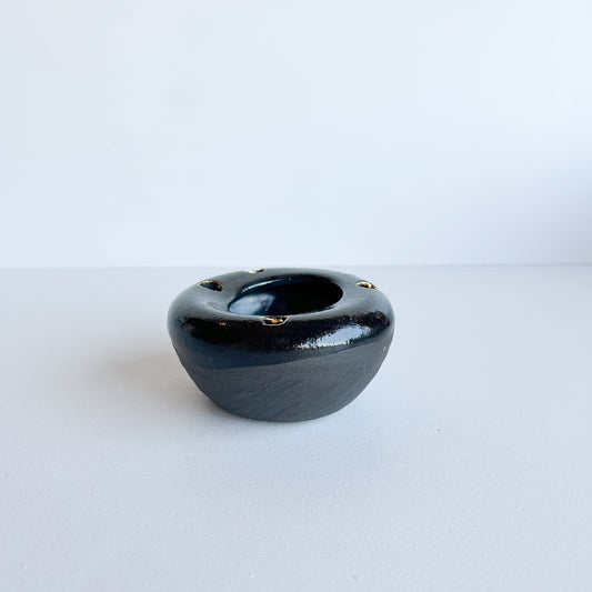 Kinwa Vase - The Golden Ring  Small