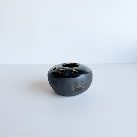 Kinwa Vase - The Golden Ring  Small
