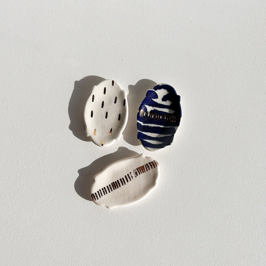Porcelain mini dish set