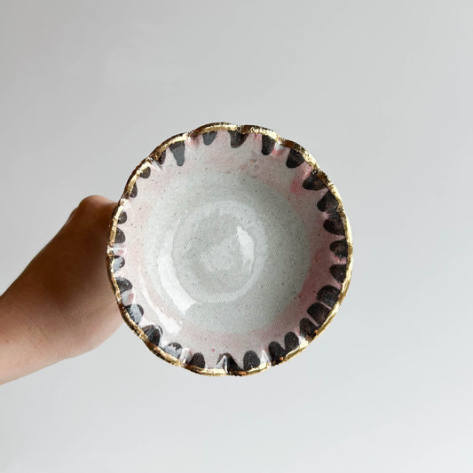 Single Flower Bee Bowl