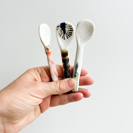 Spoon pack of three | Porcelain | Gold