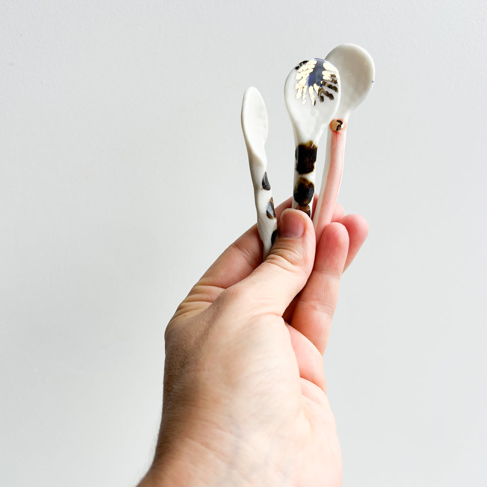 Spoon pack of three | Porcelain | Gold