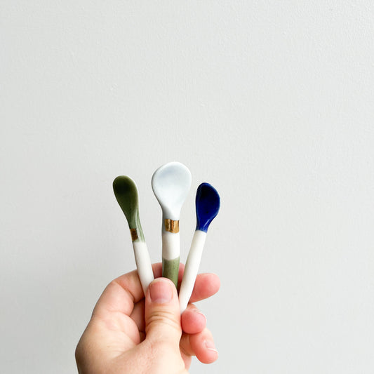 Spoon pack of three| Porcelain | Gold