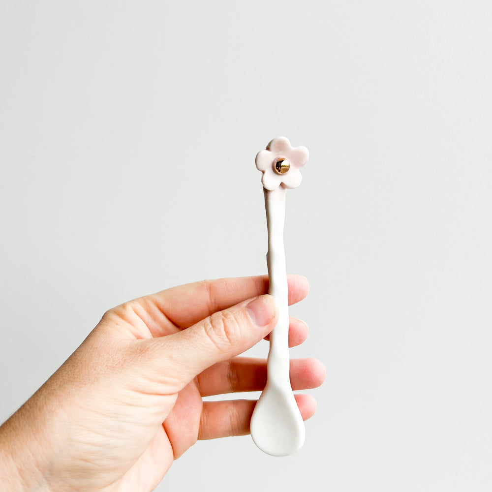 Porcelain flower spoon