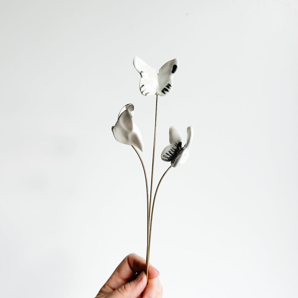 Porcelain flowers or butterflies on brass wire - 3
