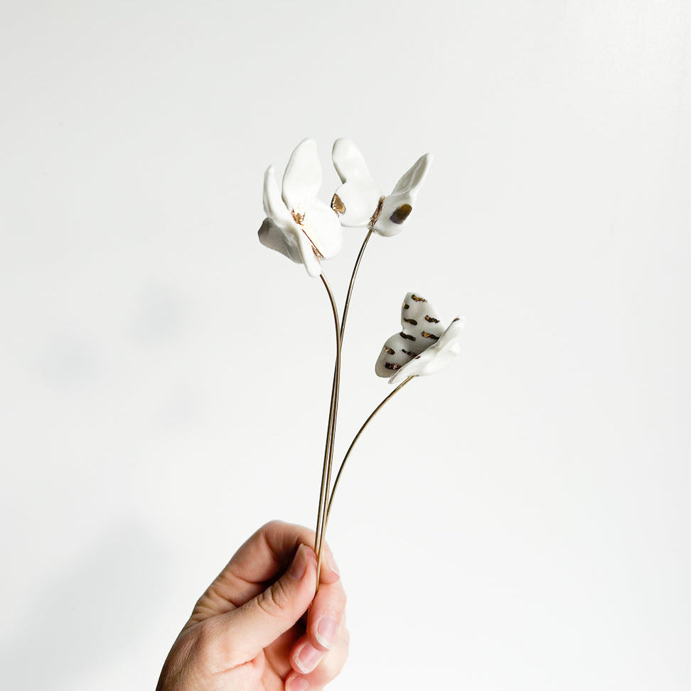 Porcelain flowers or butterflies on brass wire - 3