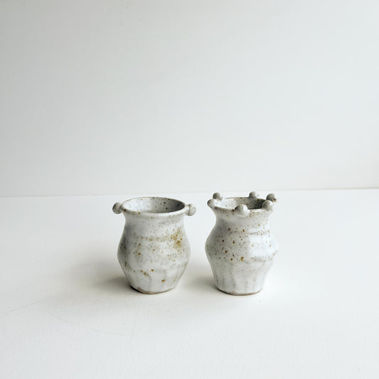 Iggy pair vases
