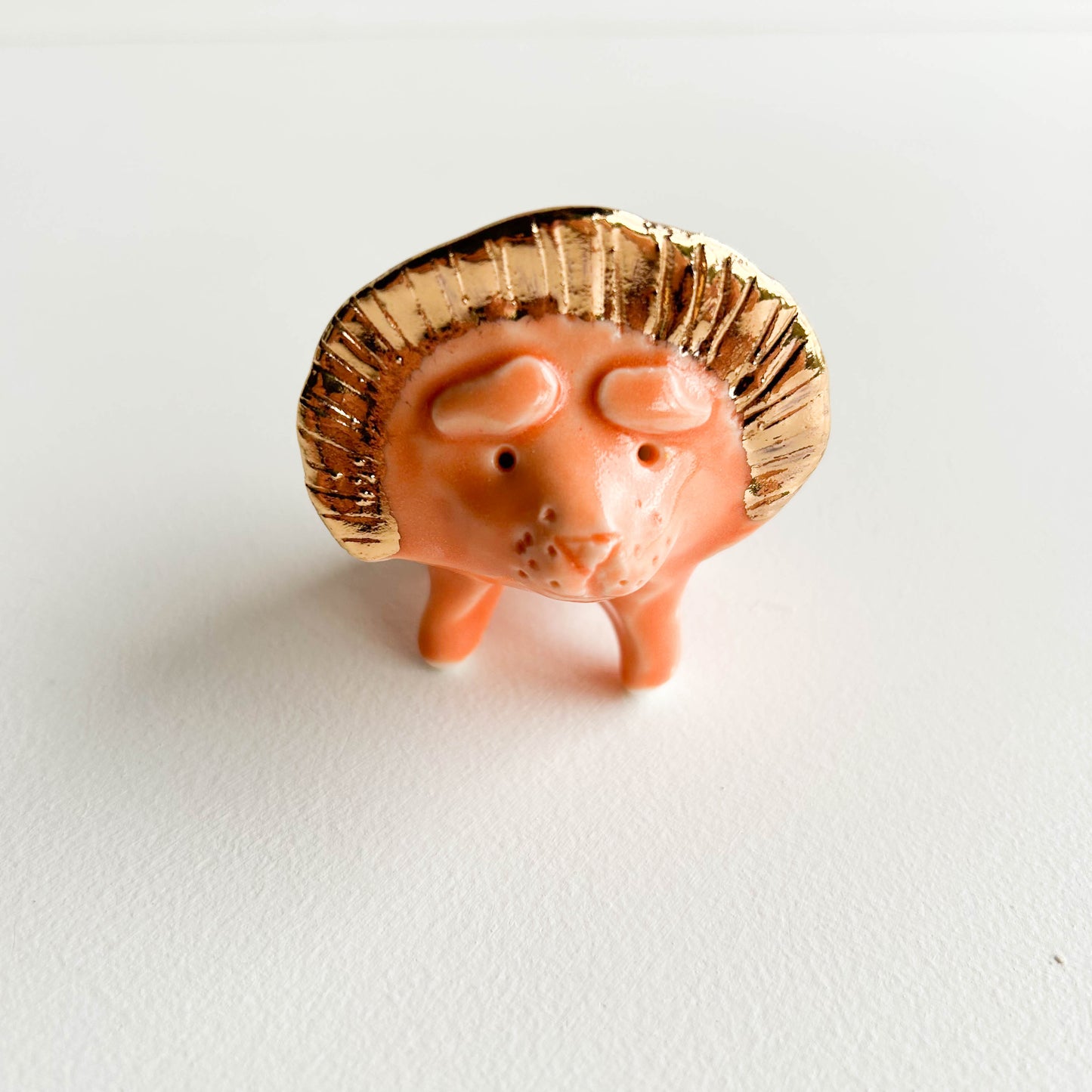 Porcelain Lion small orange GOLD