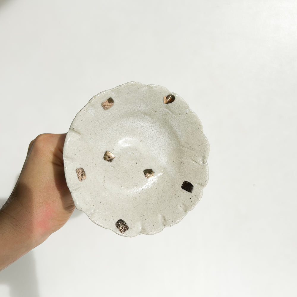 Single Flower Bee Bowl