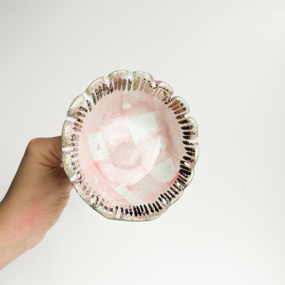 Single Flower Bee Bowl