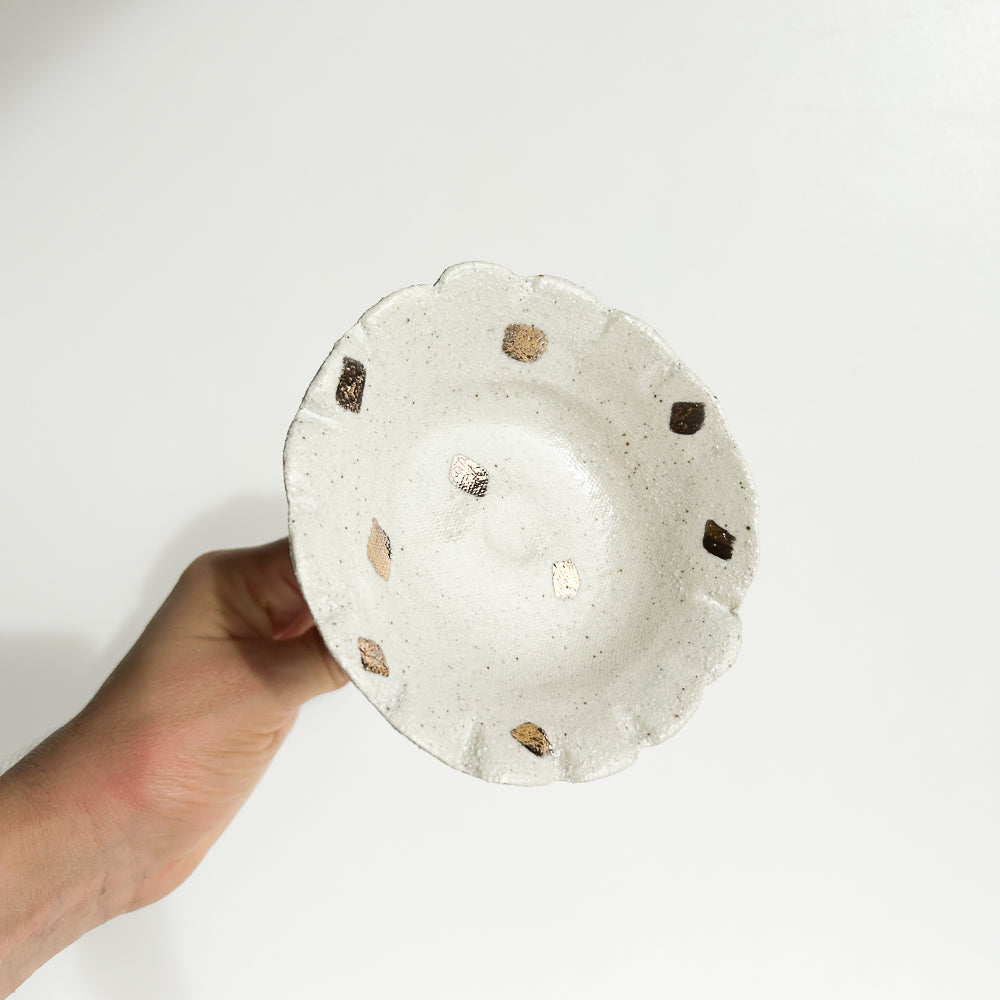 Single Flower Bee Bowl