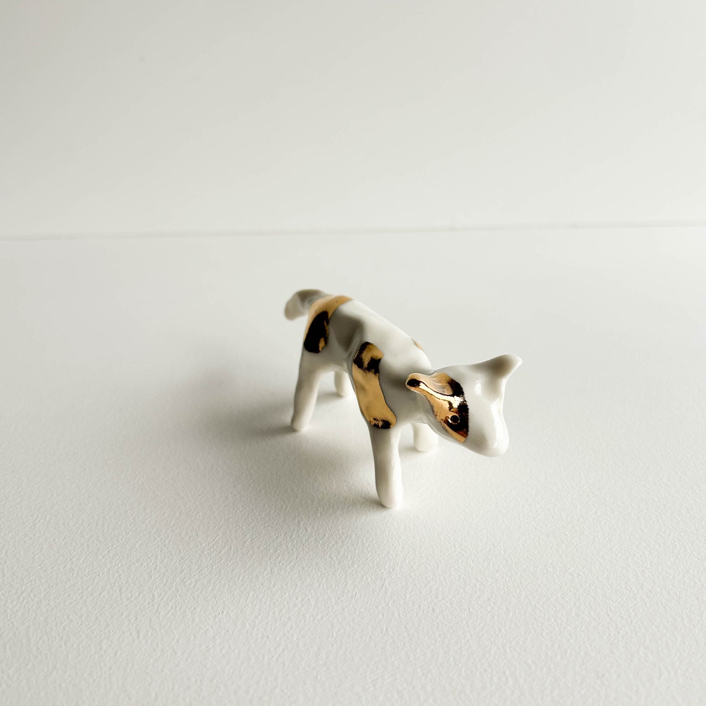 Porcelain DOG