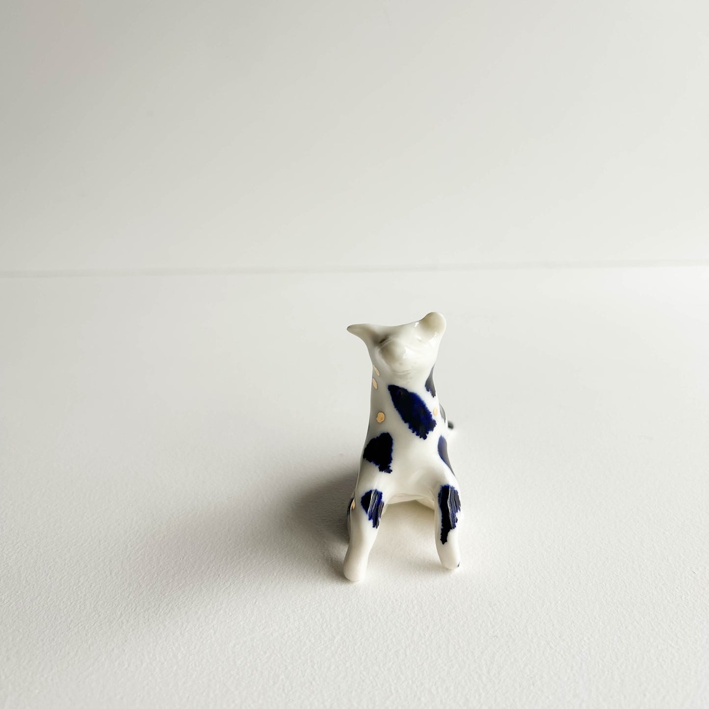 Porcelain DOG