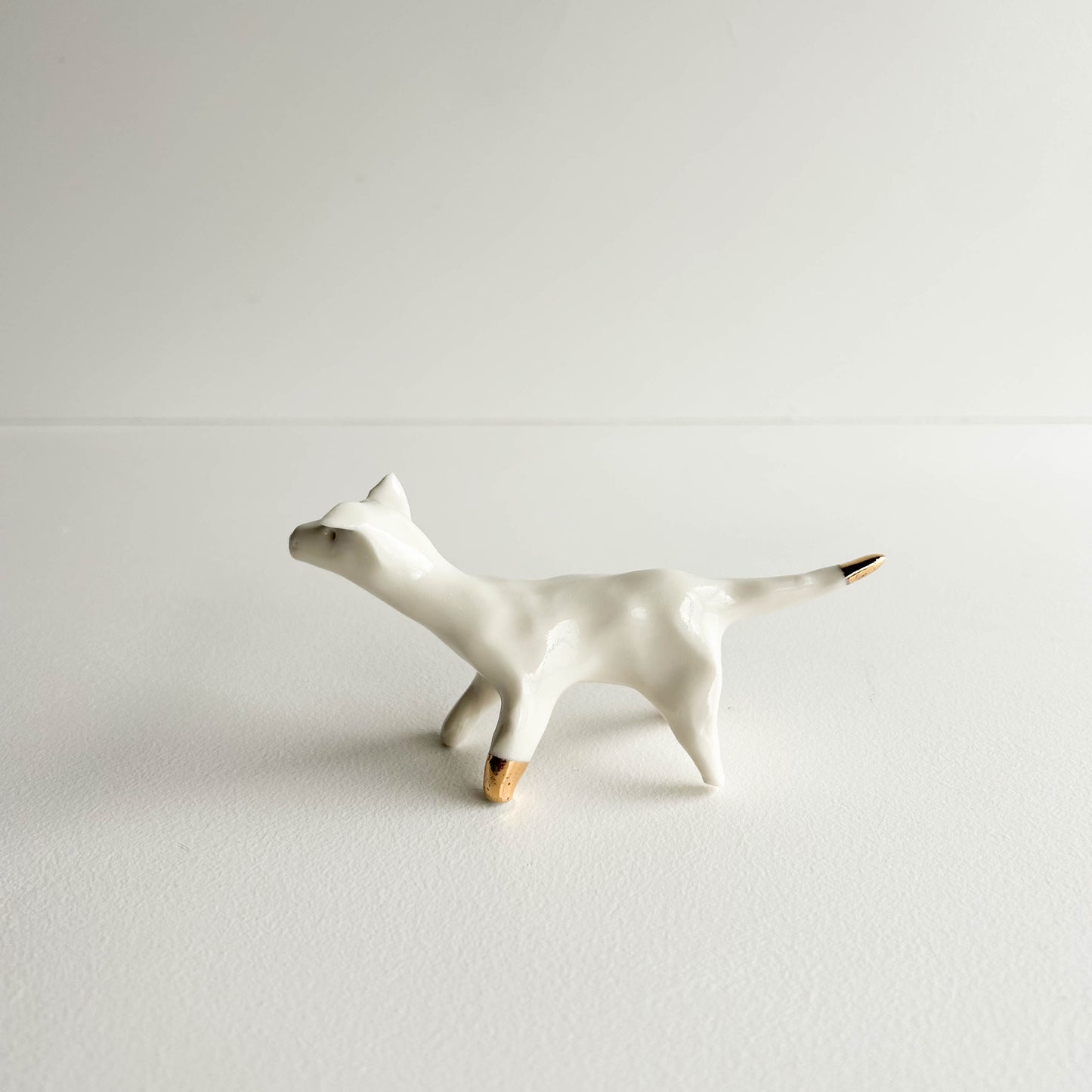 Porcelain DOG