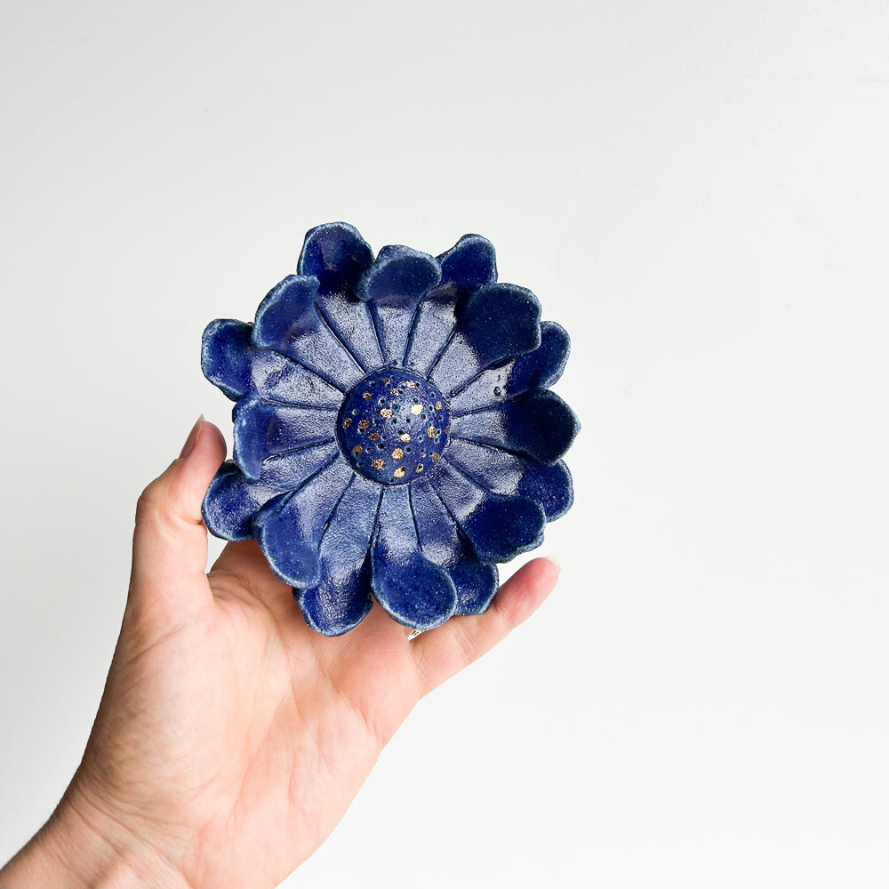 Wall Flower