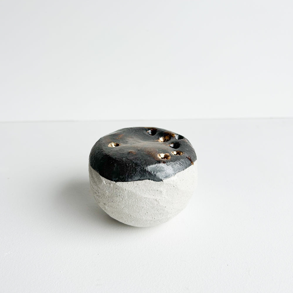 Stoneware rock vase