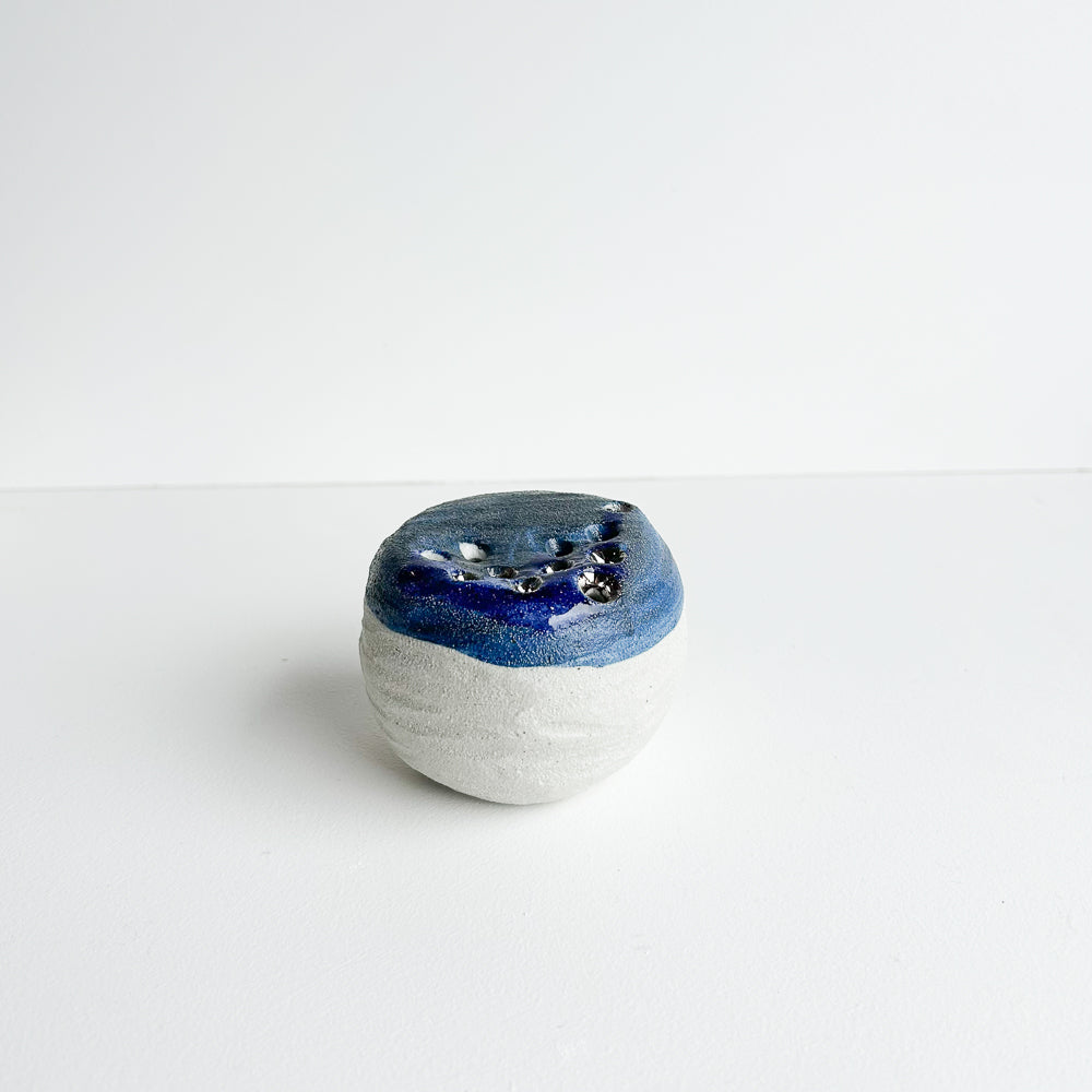 Stoneware rock vase